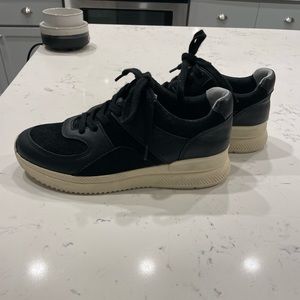 Everlane Tread Sneaker - Black